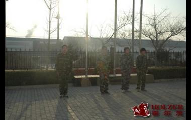 吉林森工北京門業公司2011春季軍訓如期舉行