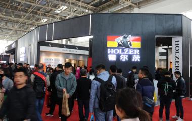 霍爾茨攜手紹爾蘭特橋洞力學板等供應商現場簽約，樹品質保障！